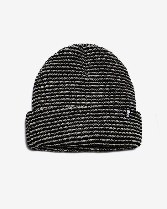 Peak Bagger Mütze von HAE in der Frontalansicht