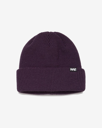 HAE Navigator Mütze in Aubergine – Beanie aus 100% Acryl