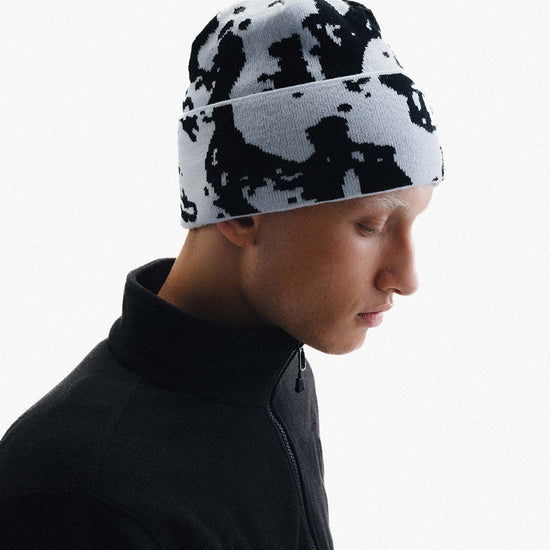 HAE Faceshot Beanie mit modischem Muster